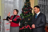 Minister of Defense Offers Gifts to Cahul Children