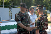 Vitalie Marinuţa: “Prezint onorul personal în faţa soldatului, care şi-a îndeplinit cu succes misiunea”