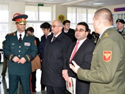 Ministrul Apărării s-a întîlnit cu elevii de la Liceul teoretic moldo-turc „Orizont”