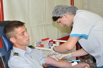 Militarii Armatei Naţionale donează sînge