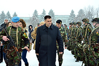 Defense Minister Inspects KFOR Contingent