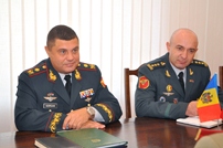 Oficial român decorat de Ministrul Apărării