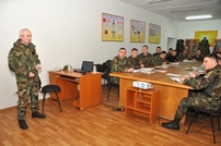 Ofiţeri moldoveni instruiţi pentru Zona de Securitate a Republicii Moldova