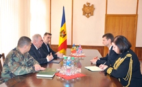 British Officials Visit Ministry of Defense