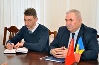 Viorel Cibotaru Meets with Ambassador of China to Moldova