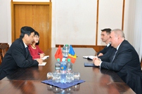 Viorel Cibotaru Meets with Ambassador of China to Moldova