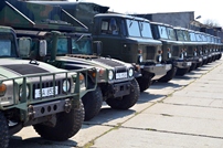 National Army Leadership Checks Peacekeepers’ Military Vehicles