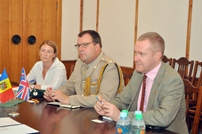 Întâlnirea ministrului Anatol Şalaru cu ataşatul britanic la Chişinău