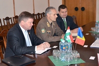 Ministrul Apărării l-a primit astăzi pe noul ataşat militar al Ungariei