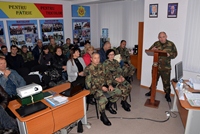 The Armed Forces Conscription Discussed at the Recruitment Center from Chisinau