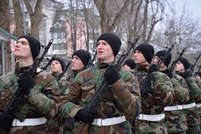 Tinerii încorporaţi în Armata Naţională au depus jurământul militar
