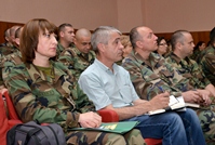Protecţia socială a militarilor  Armatei Naţionale, în atenţia ministrului Apărării
