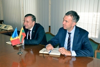 Ambasadorul Lituaniei în Republica Moldova, decorat de Ministrul Apărării