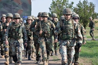 Primii pași în profesionalizarea efectivului de soldați și sergenți