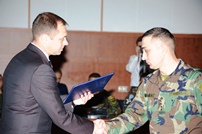 Distincţii pentru militarii Armatei Naţionale  reveniţi din Kosovo