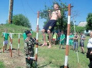 Recruits Compete for Military Sports Cup