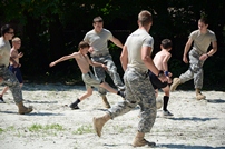 Teren de joacă pentru copiii militarilor moldoveni 