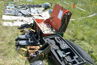 Geniştii moldoveni utilizează o nouă metodă de distrugere a bombelor de aviaţie