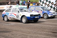 Car Racing Show in Colonita