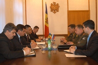 Vitalie Marinuta Meets With the Russian Defense Minister’s Advisor Valerii Evnevici 