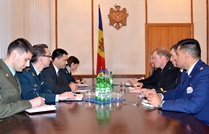 Aspectele cooperării moldo-americane discutate la Ministerul Apărării
