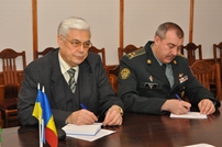Ministrul apărării a avut o întrevedere de lucru cu Ambasadorul Ucrainei în Republica Moldova
