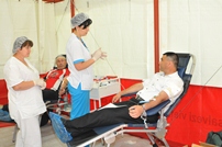 National Army Servicemembers Donate Blood
