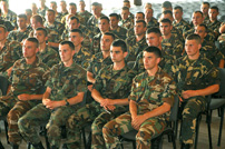 Absolvenţii Academiei Militare au suplinit funcţiile vacante în unităţile armatei 