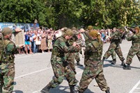 Militarii din Bălţi şi Cahul au depus jurămîntul de credinţă patriei
