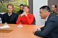 Studenţii de la ULIM au discutat cu ministrul Apărării despre securitate şi apărare
