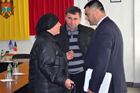 Ministrul Apărării s-a întîlnit cu părinţii ostaşilor decedaţi în unităţile militare
