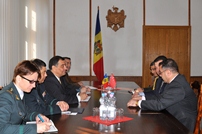 Defense Minister Meets with Ambassador of Turkey in Chisinau