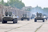 National Army Commander inspects Military Technical Vehicles (VIDEO)