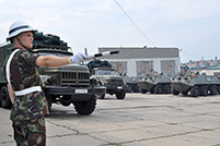National Army Commander inspects Military Technical Vehicles (VIDEO)