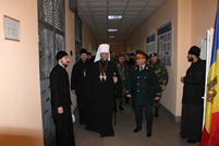 Vizita Mitropolitului Vladimir în Armata Naţională