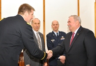 Ministrul Apărării a discutat cu Ambasadorul SUA în Republica Moldova