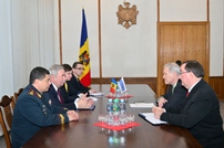 Ambassadors Appointed to Chisinau Meet with Minister of Defense
