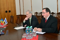 Ambassadors Appointed to Chisinau Meet with Minister of Defense
