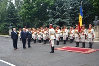President Nicolae Timofti Presents New Minister of Defense to Ministry’s Officers and Employees