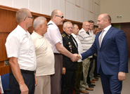 Ministrul Apărării, în dialog cu veteranii Armatei Naţionale