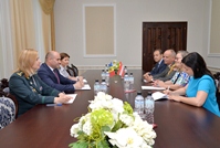 Minister of Defense Meets with Ambassador of Austria to Chisinau