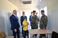 Ministrul Apărării şi şeful Misiunii OSCE în Republica Moldova, în vizită la Baza Militară din Floreşti