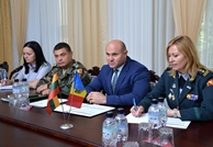 Ministrul Apărării, în dialog cu ambasadorul Lituaniei în Republica Moldova