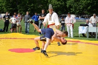 Sportsman’s Day marked with paratroopers and national wrestling