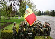 National Army Honors the State Flag 