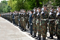 Soldiers from Chisinau Garrison Take Military Oath