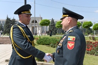 Absolvenţii Academiei Militare şi-au primit diplomele de licenţă şi gradul de locotenent