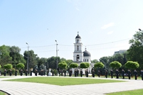 Absolvenţii Academiei Militare şi-au primit diplomele de licenţă şi gradul de locotenent