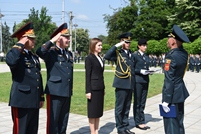 Absolvenţii Academiei Militare şi-au primit diplomele de licenţă şi gradul de locotenent