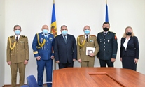 Oficiali militari români, la Ministerul Apărării